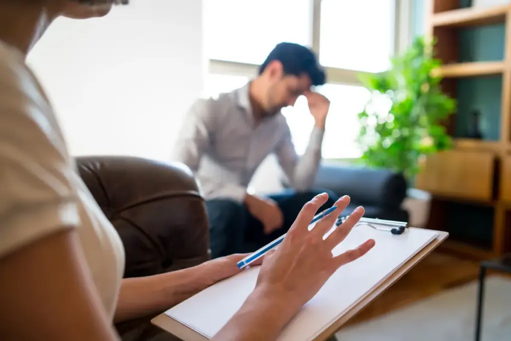 Magíster en Psicología Clínica y Psicoterapia en Adultos