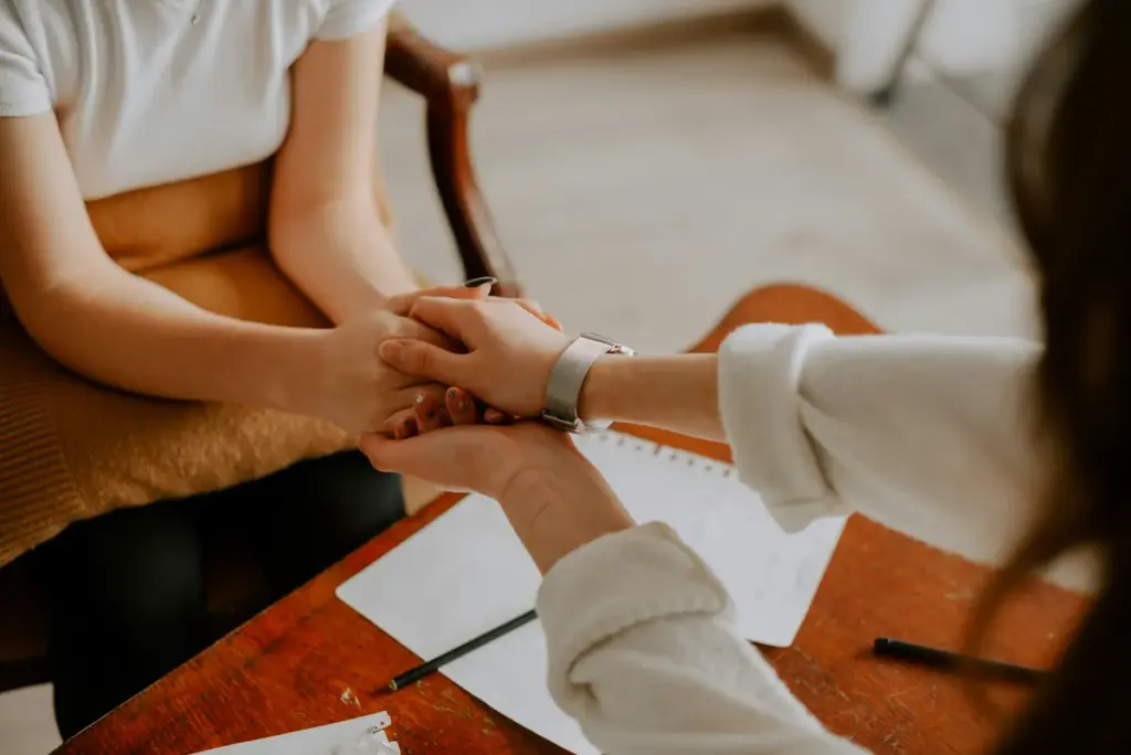 Terapia de Aceptación y Compromiso (ACT) y Terapia Analítica Funcional (FAP)